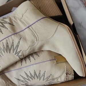 Dolce Vita 'Lawson' Block Heel Leather Western Boots Size 12 (11.5) NIB